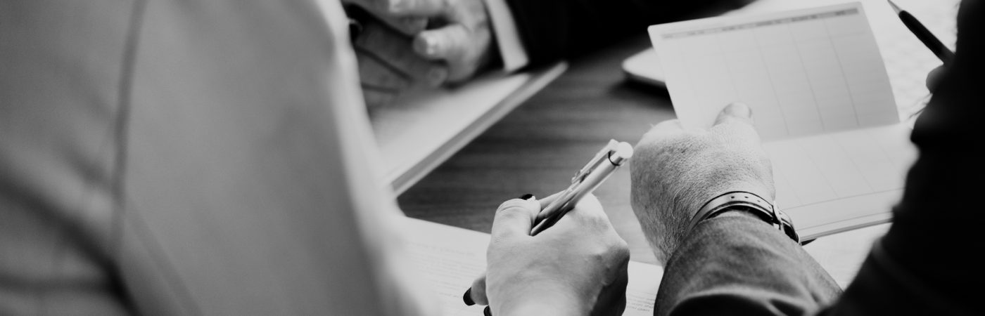 Business people investing on startup buiness